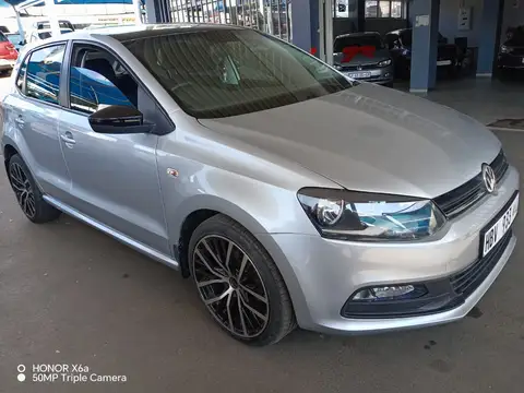 Volkswagen Polo Vivo 1.4 hatchback 