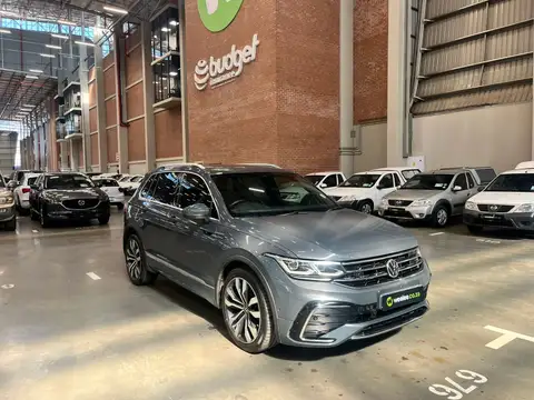 Volkswagen Tiguan 2.0 TSI H/LINE 4MOT DSG (162KW
