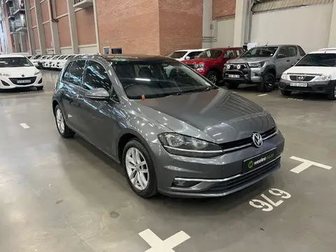Volkswagen Golf VII 1.4 TSI COMFORTLINE DSG