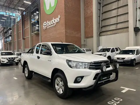 Toyota Hilux 2.4 GD-6 RB SRX P/U E/CAB