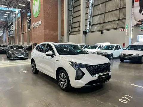 Haval Jolion 1.5 HYBRID LUXURY DHT