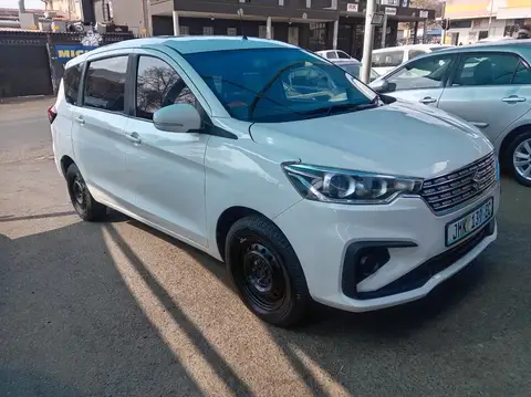 Suzuki Ertiga 1.5 GL 7- seater 