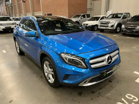 Mercedes Benz GLA-Class GLA 220 CDI A/T 4MATIC