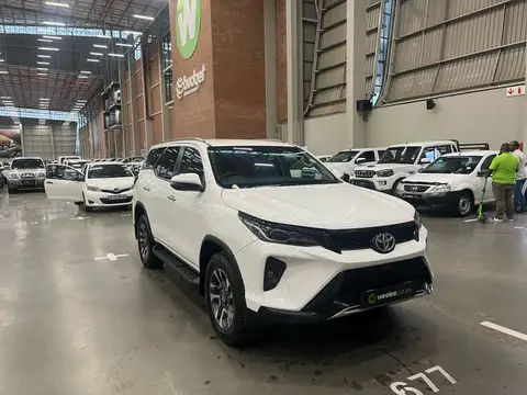Toyota Fortuner 2.4GD-6 4X4 A/T