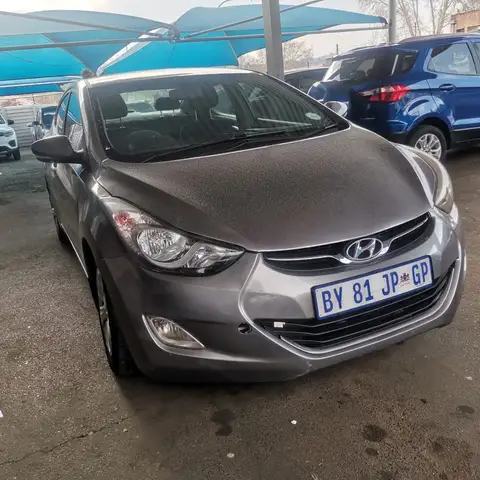 Hyundai Elantra 1.6