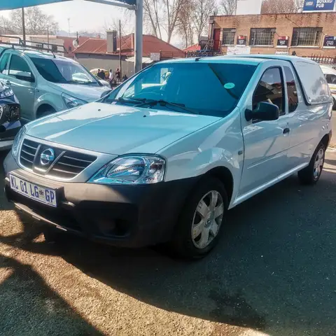 Nissan NP200 1.6