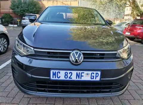 Volkswagen Polo 1.6 Comfortline 