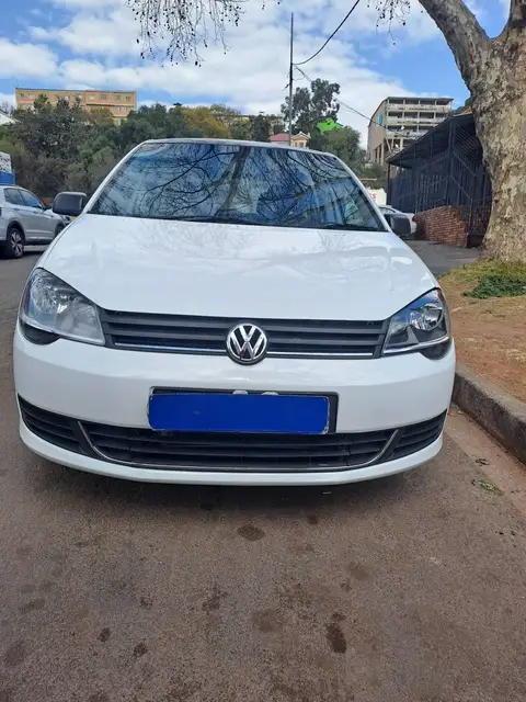 Volkswagen Polo Vivo Comfortline 