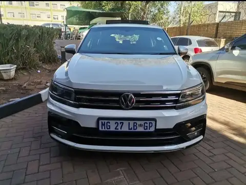 Volkswagen Tiguan TSI Highline 