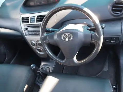 Toyota Yaris 1.3