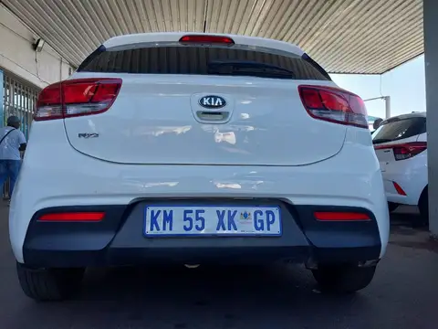 Kia Rio 1.2 HATCH BACK