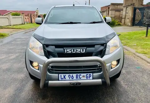 Isuzu KB 300 D-Teq LX Auto 