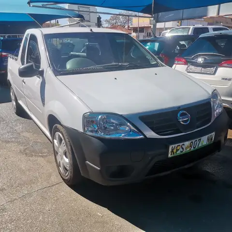 Nissan NP200 1.6