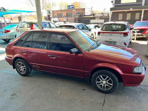 Mazda 323