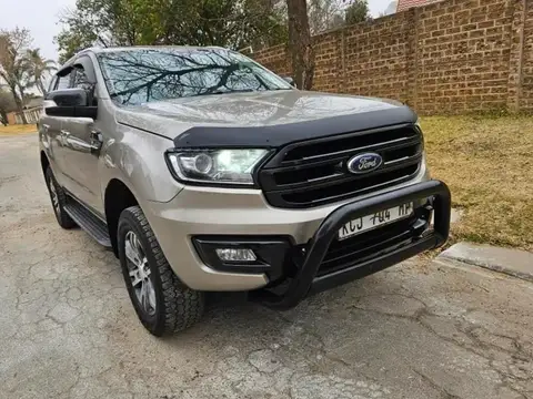Ford Everest