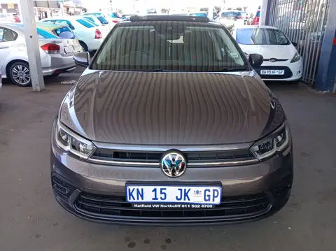 Volkswagen Polo 1.0 tsi 