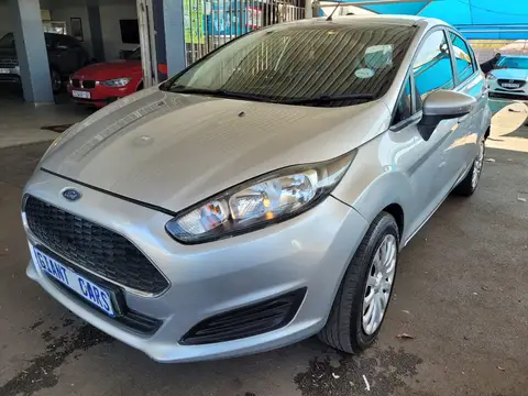 Ford Fiesta 1.0 ecoboost Automatic