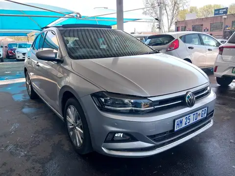 Volkswagen Polo 1.0 DSG