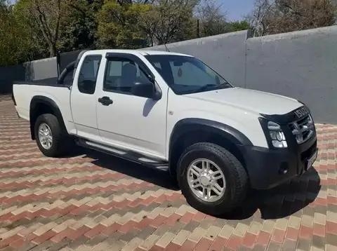 Isuzu KB 250