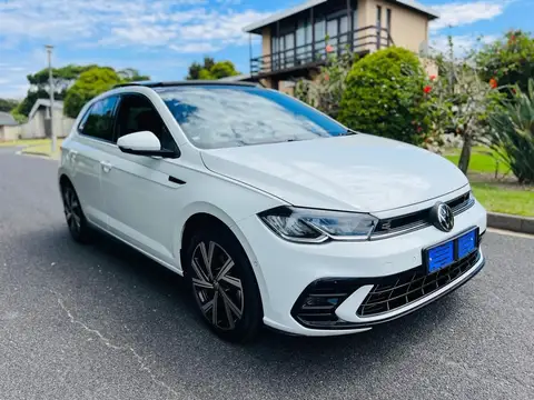 Volkswagen Polo 1.0 TSI LIFE DSG RLINE