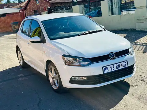 Volkswagen Polo Vivo 1.4 Comfortline
