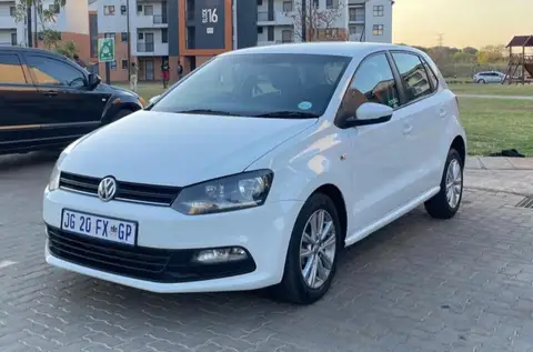 Volkswagen Polo Vivo 1.4 Comfortline DSG