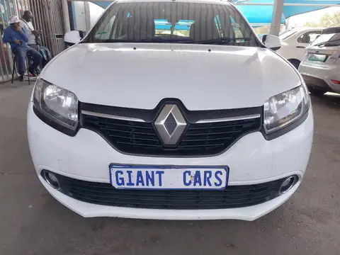 Renault Sandero 900T