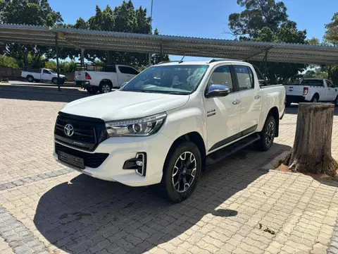 Toyota Hilux 2.8GD-6 Double Cab 4x4 Legend 