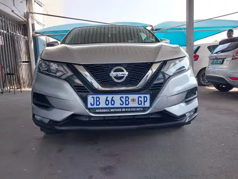 Nissan Qashqai 1.2 Acenta