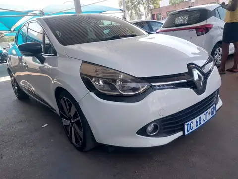 Renault Clio 900t