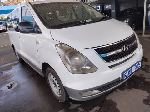 Hyundai H-1 VAN