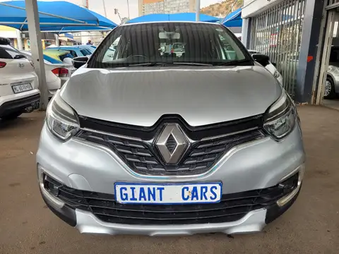 Renault Captur Automatic