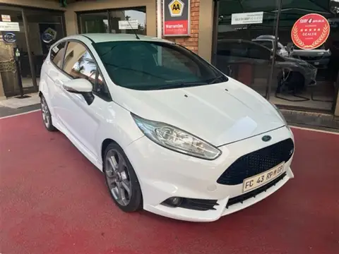 Ford Fiesta ST 1.6 EcoBoost GDTi 