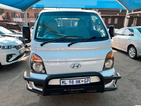 Hyundai H100