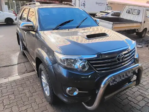 Toyota Fortuner III 2.5 D-4D VNT Raised Body 