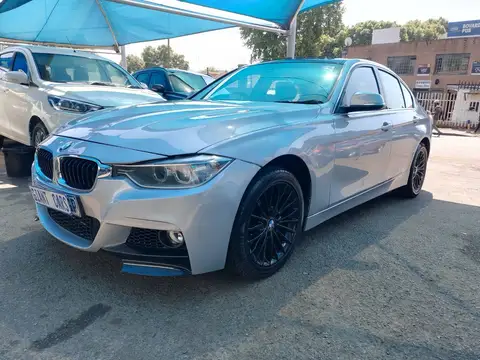 BMW 3 Series 320d F30