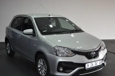 Toyota Etios 1.5 Xs/Sprint 5 Door