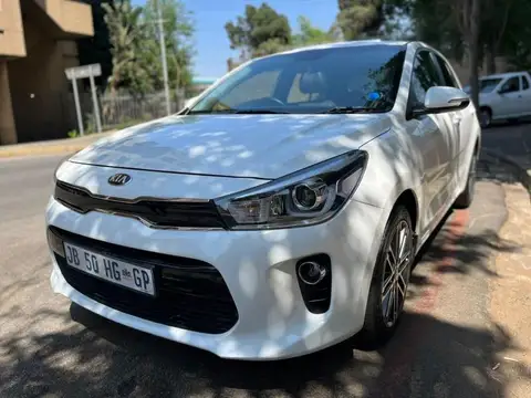 Kia Rio Hatch 1.4 Tec 