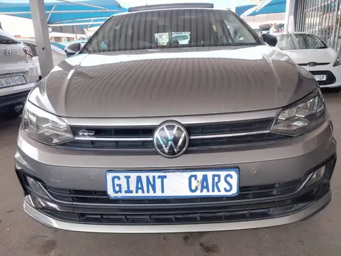 Volkswagen Polo 1.0 TSi Rline Automatic