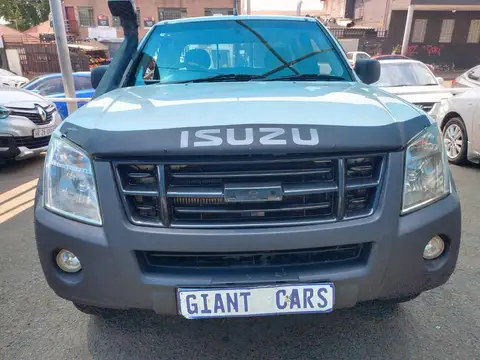 Isuzu KB Super Cab