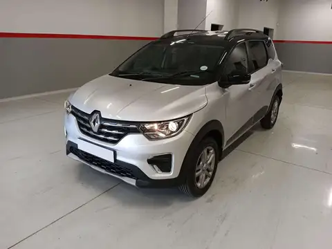 Renault Triber 1.0 Intens
