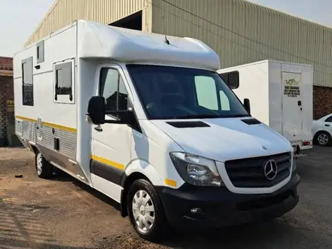 Mercedes Benz Sprinter 319 2X4 3.0L V6 TD