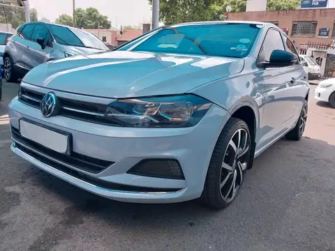 Volkswagen Polo 1.0 tsi