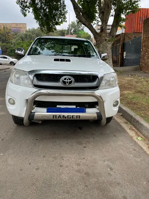 Toyota Hilux Double Cab Raider D4D