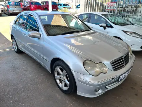 Mercedes Benz C-Class C180