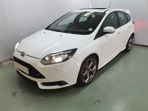 Ford Focus ST 2.0 GTDi ST3 5 Door