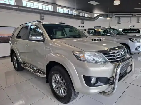 Toyota Fortuner 3.0D4D R/B Auto