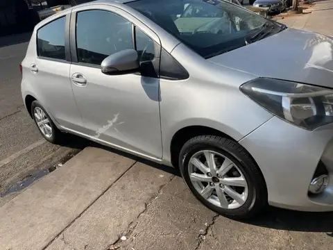 Toyota Yaris 5-Door 1.0 XS