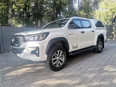 Toyota Hilux 2.8 GD-6 Dakar auto 4x2 