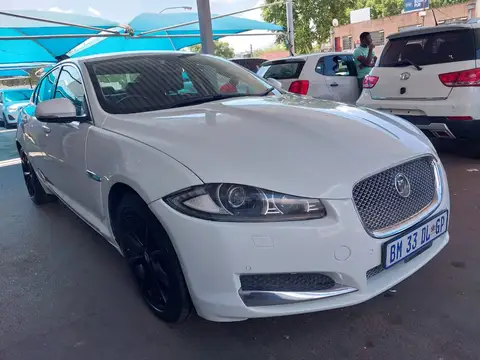 Jaguar XF 30
